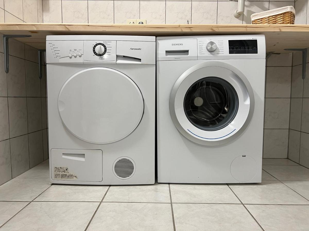 Modernes Haus Fuer 7 Gaeste 90M2 Tv Netflix Wlan Momlingen Luaran gambar