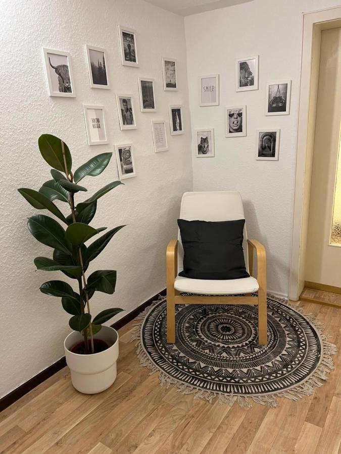 Modernes Haus Fuer 7 Gaeste 90M2 Tv Netflix Wlan Momlingen Luaran gambar